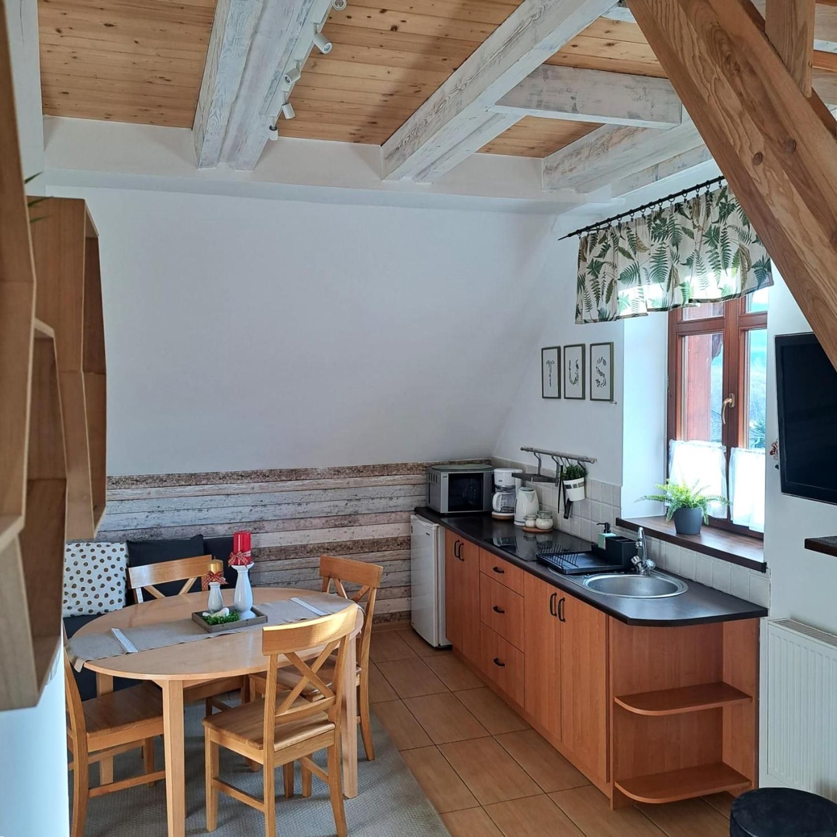 Apartamenty Ancymon Венгерска-Гурка Экстерьер фото