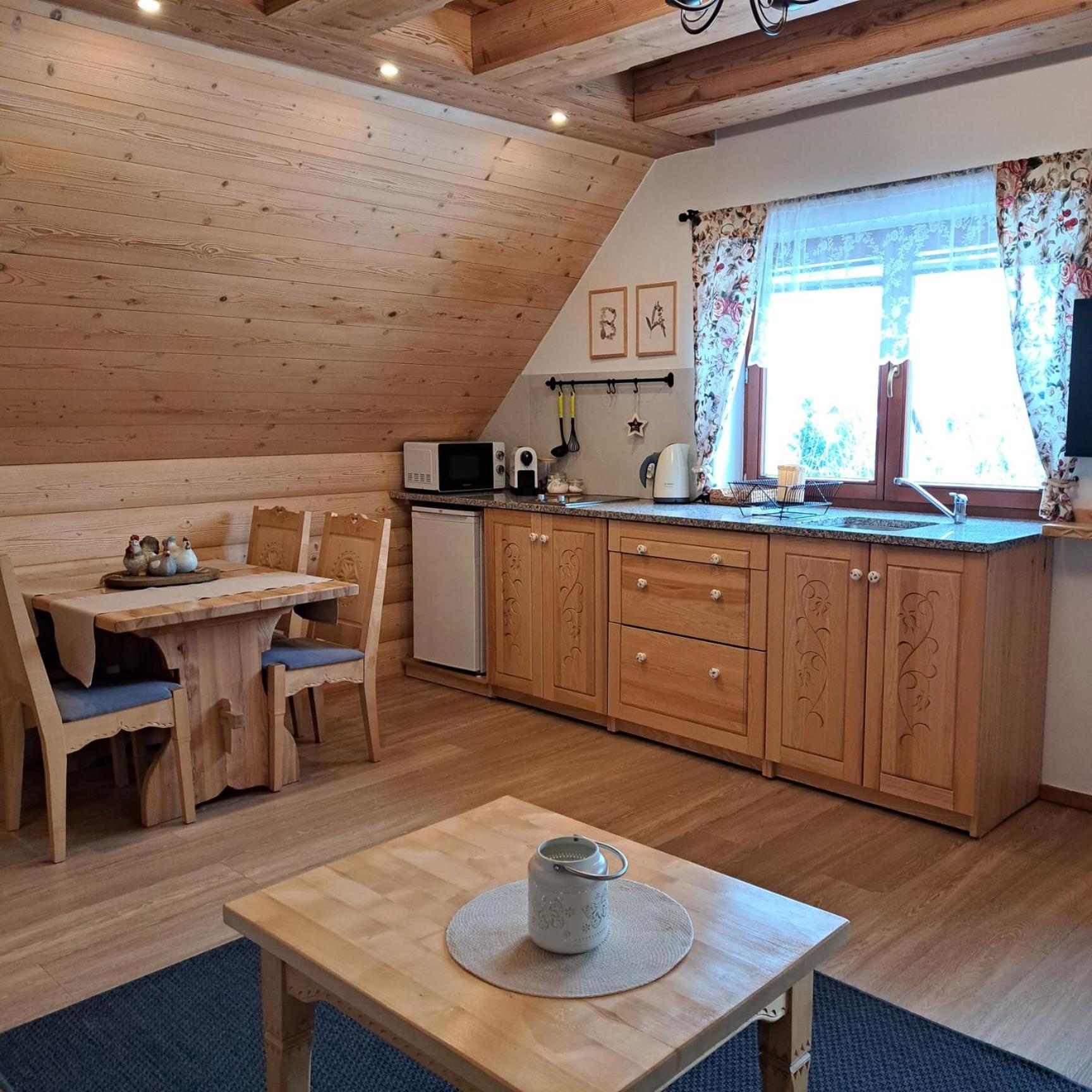 Apartamenty Ancymon Венгерска-Гурка Экстерьер фото